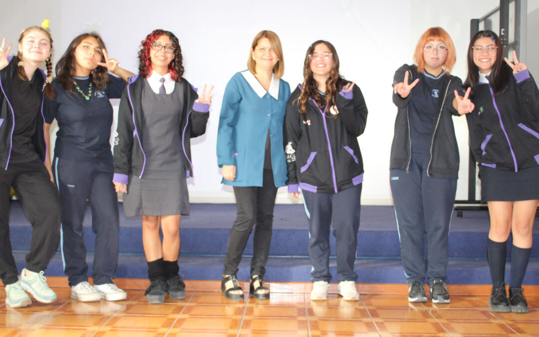 1° Conversatorio femenino «Club Metamorfosis»
